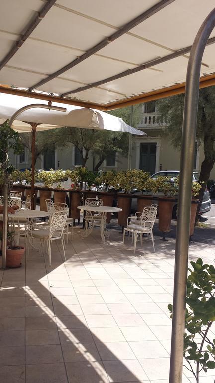 Perticari Hotel Pesaro Eksteriør billede