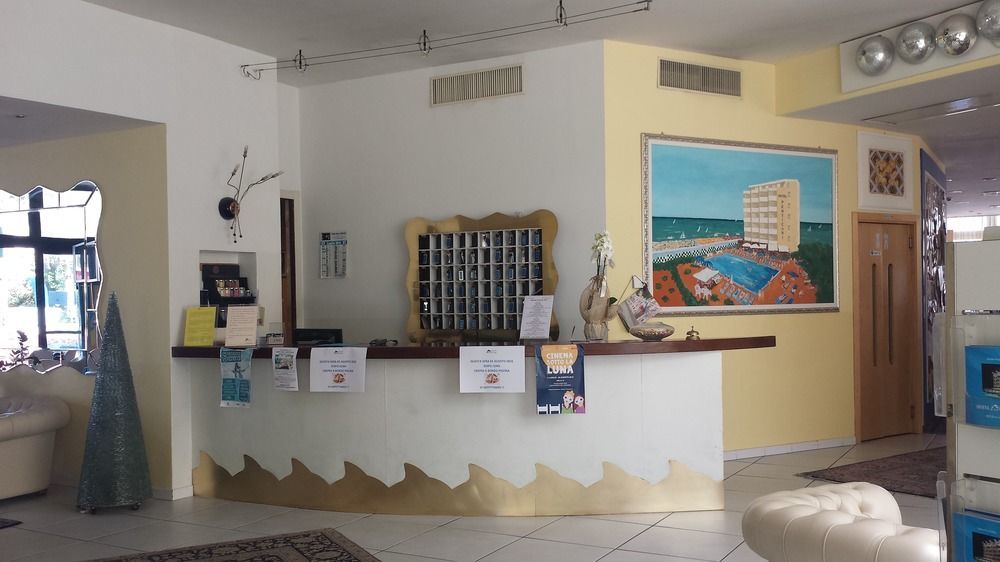 Perticari Hotel Pesaro Eksteriør billede